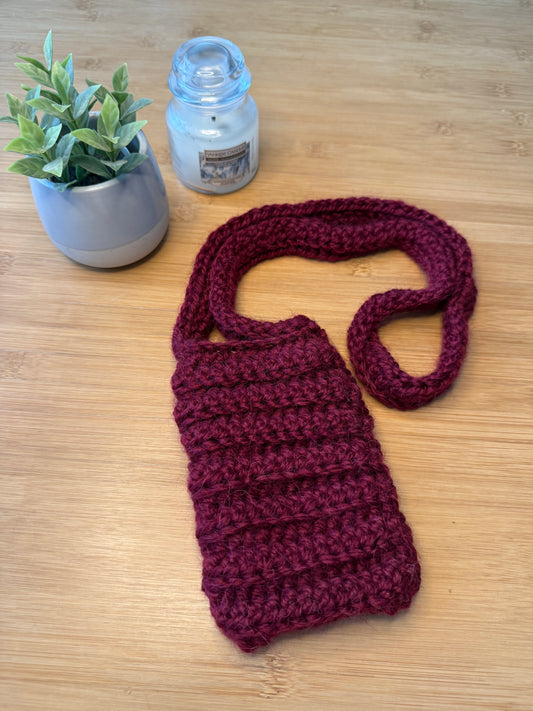 Rudá taštička na telefon