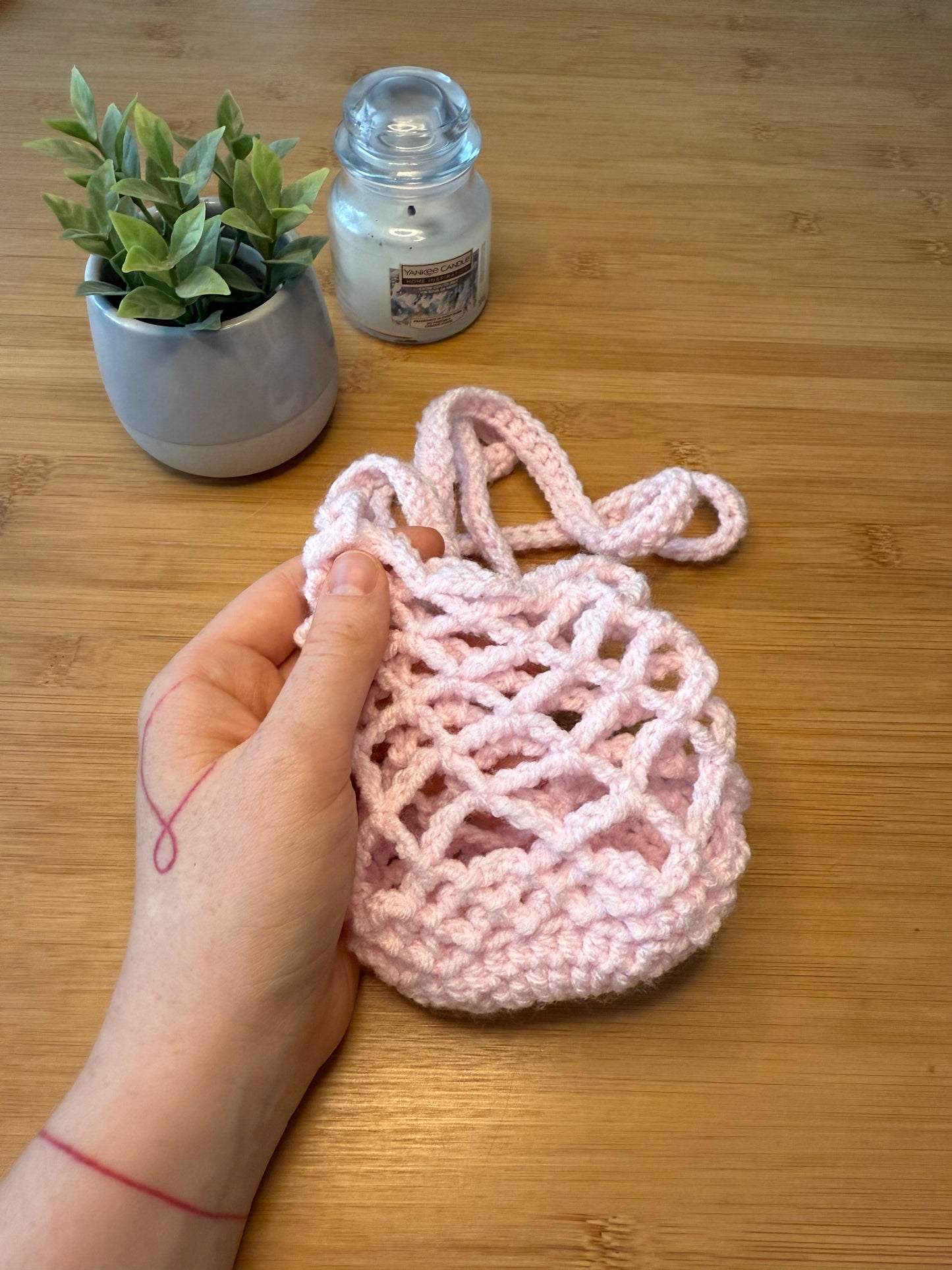 Růžová taštička na láhev