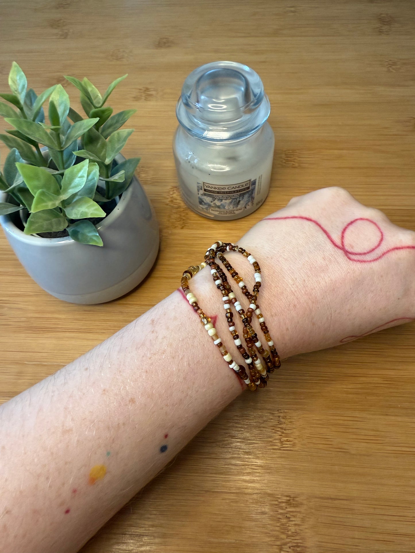 Vrstvený korálkový náramek modrý a hnědý