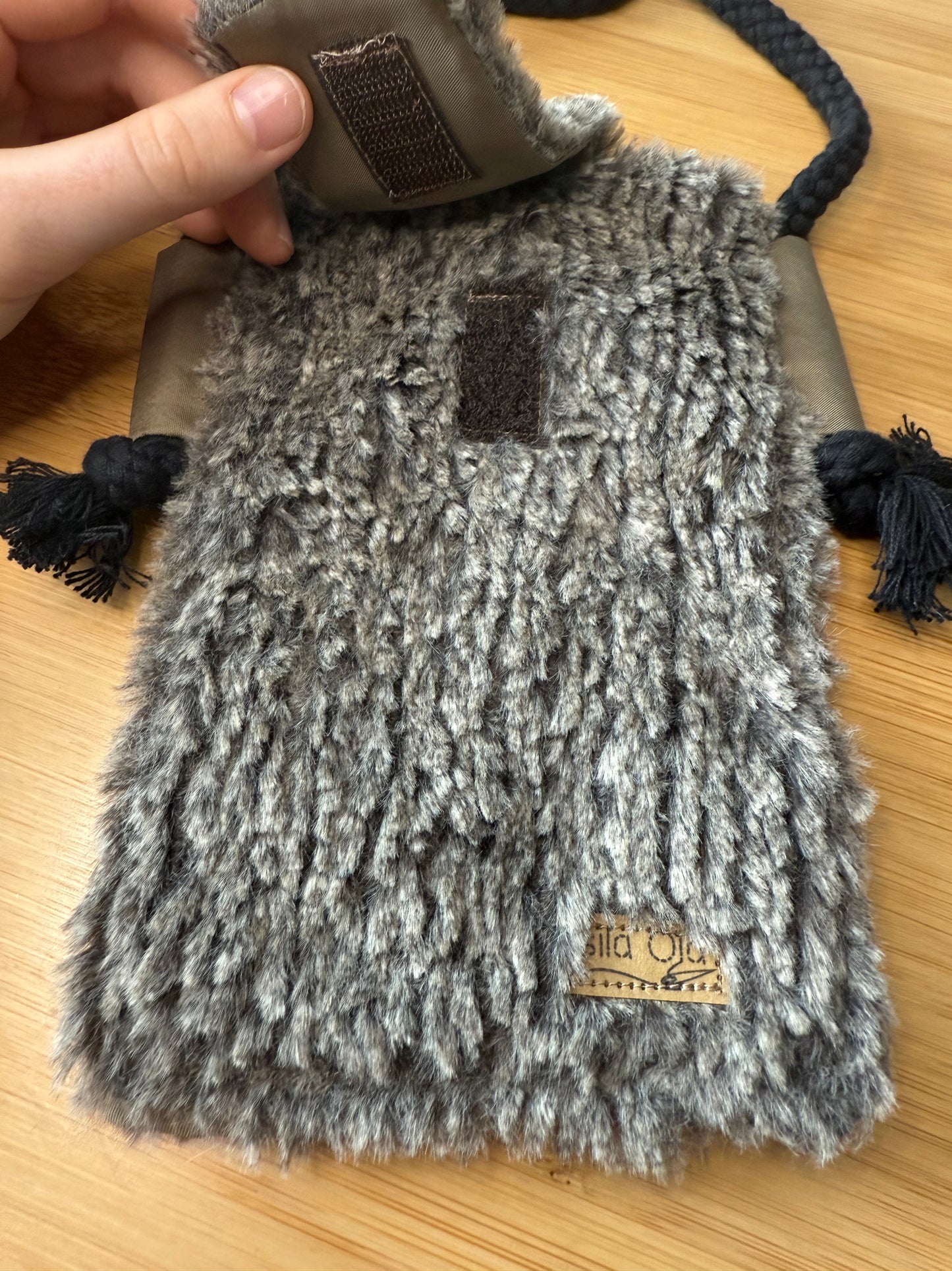 Taštička na telefon dvě varianty