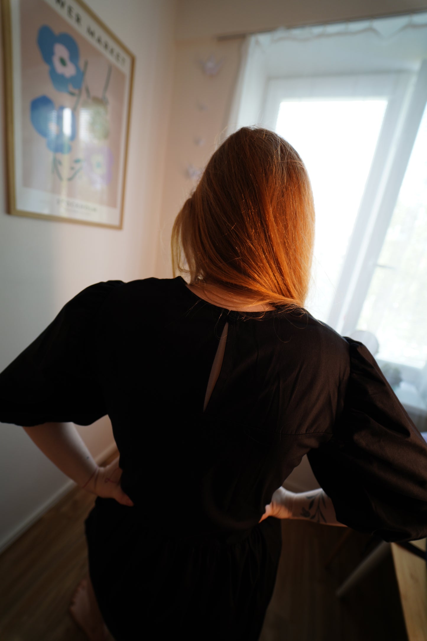 Šaty Valeria ČERNÁ, BÍLÁ, ČERVENÁ