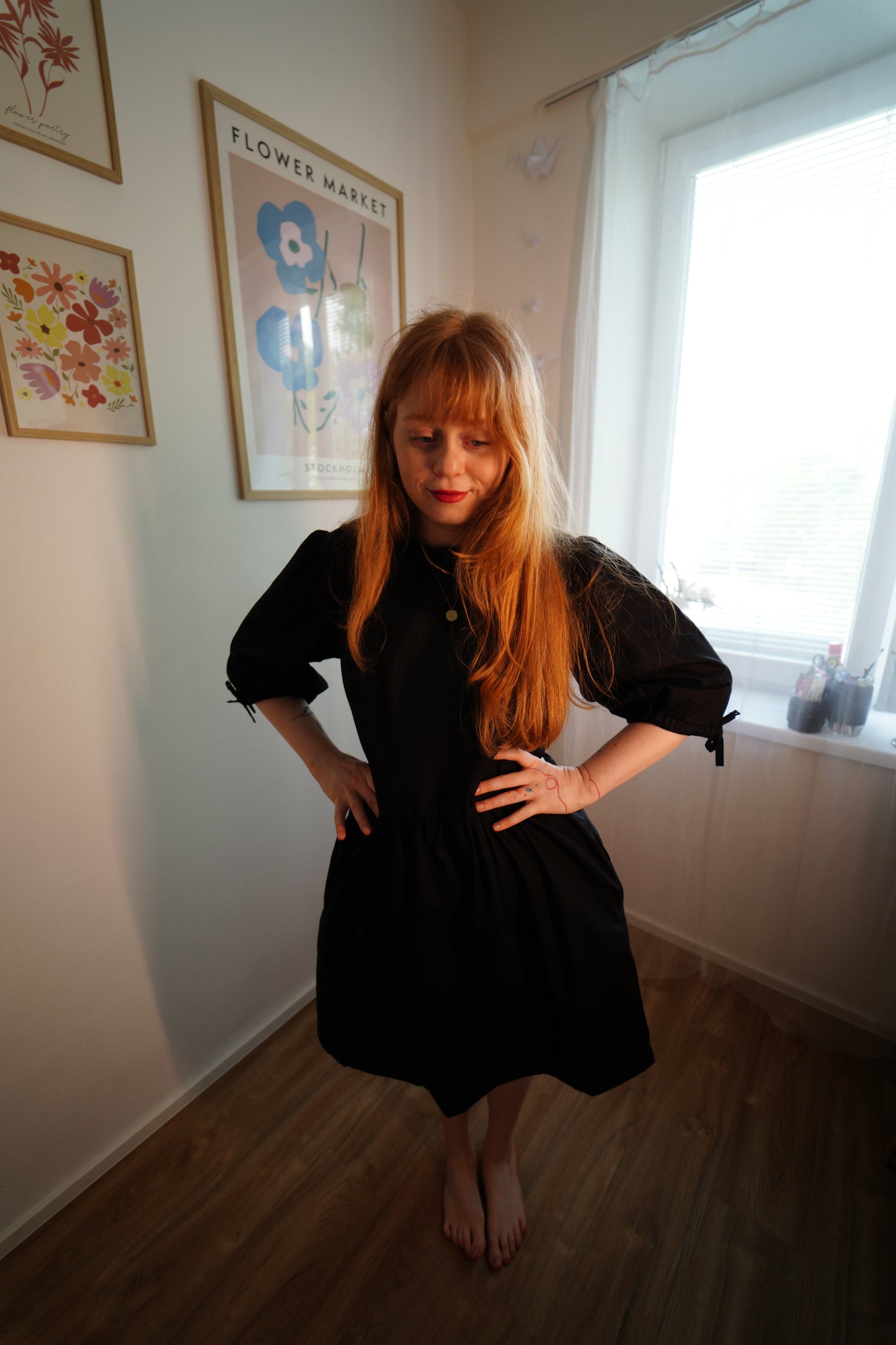 Šaty Valeria ČERNÁ, BÍLÁ, ČERVENÁ