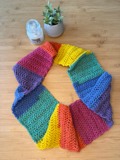 Kruhová barevná šála