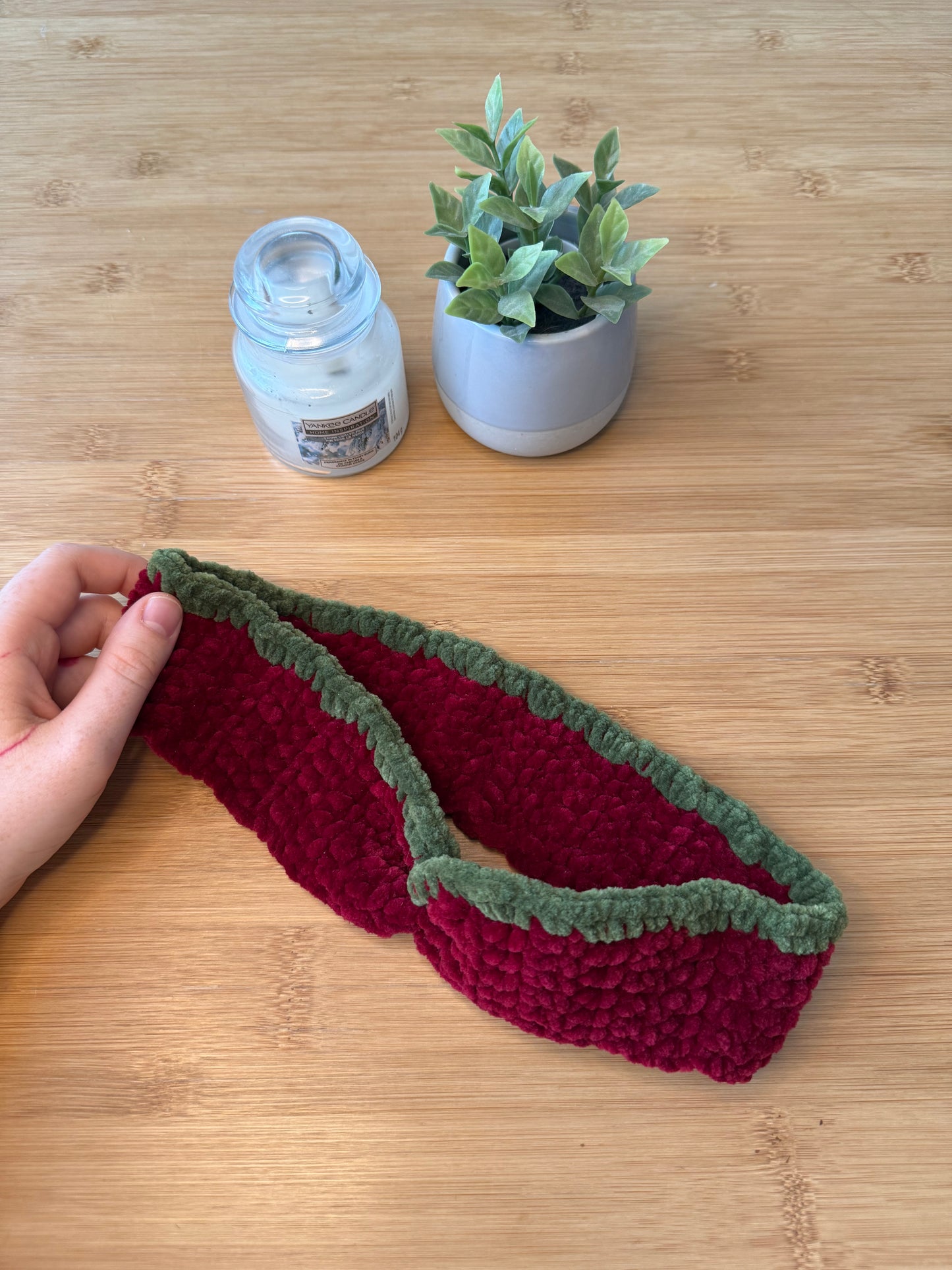 Čelenka z jemné příze (dvě barvy)