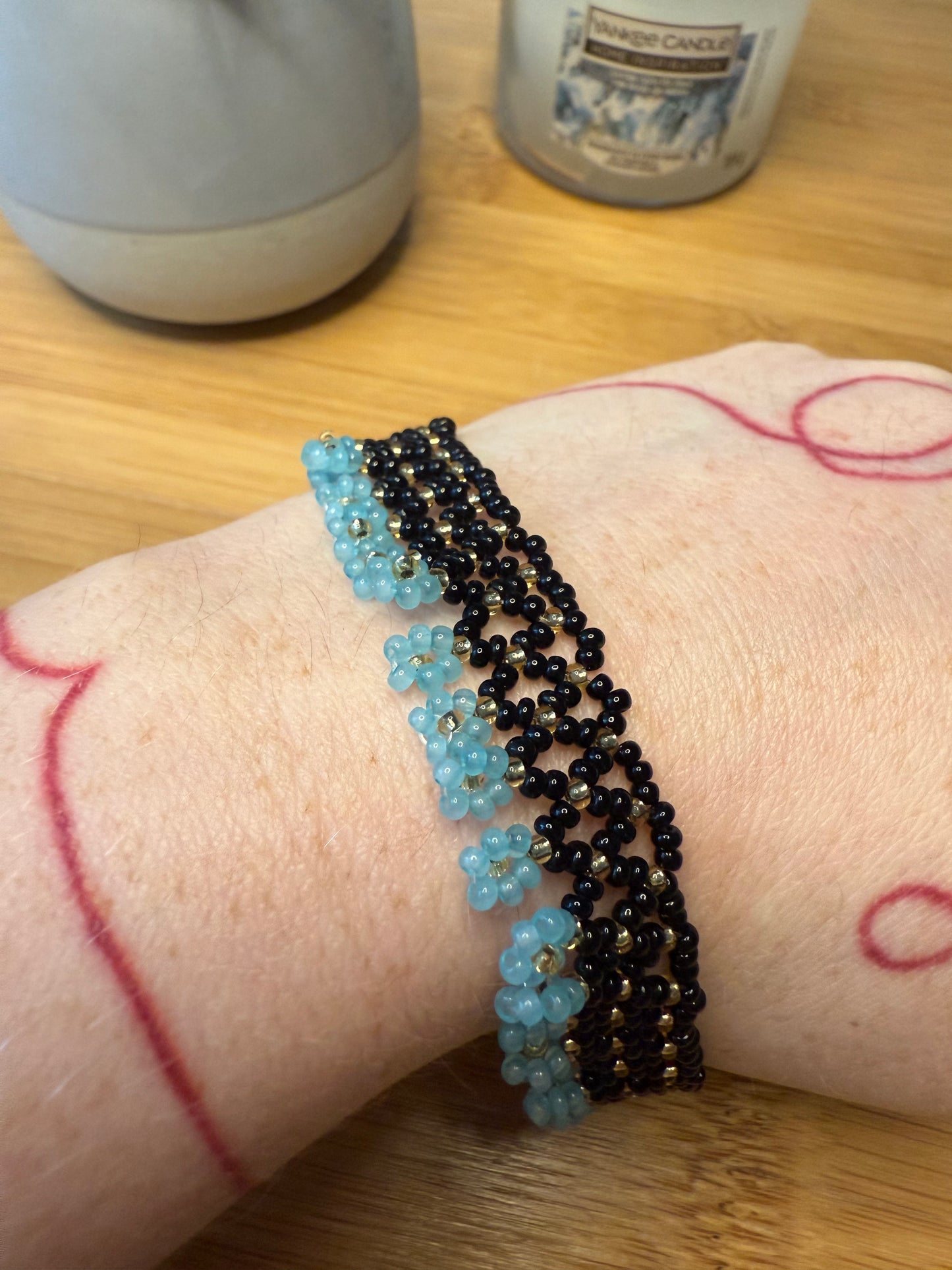 Unikátní korálkové náramky