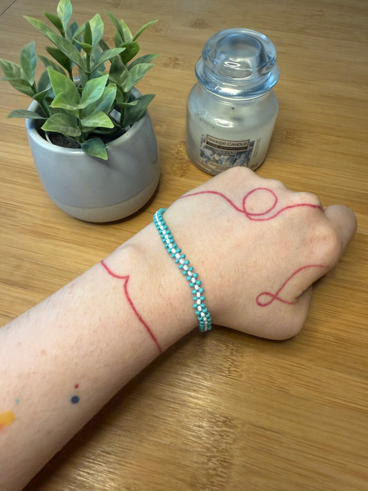 Modrobílí plochý náramek