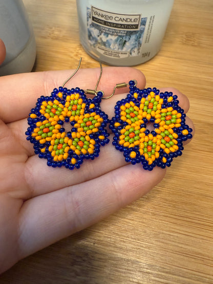 Korálkové náušnice různé druhy