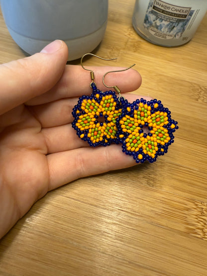 Korálkové náušnice různé druhy