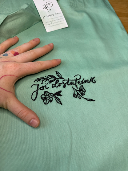 Měkká plátěná taška s výšivkou (tři barvy)