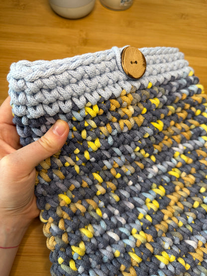 Ručně háčkovaný obal na Ipad (tablet) různé barevné kombinace