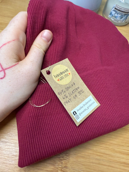 Bavlněná čepice různé barvy