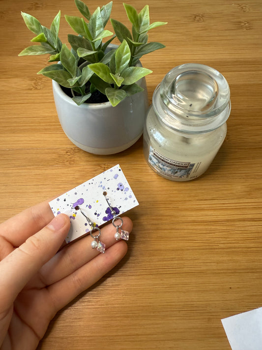 Stříbrné náušnice perlička a diamant