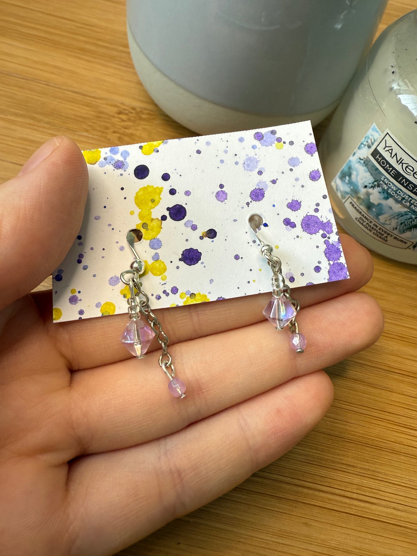 Stříbrné visací náušnice s růžovým diamentem