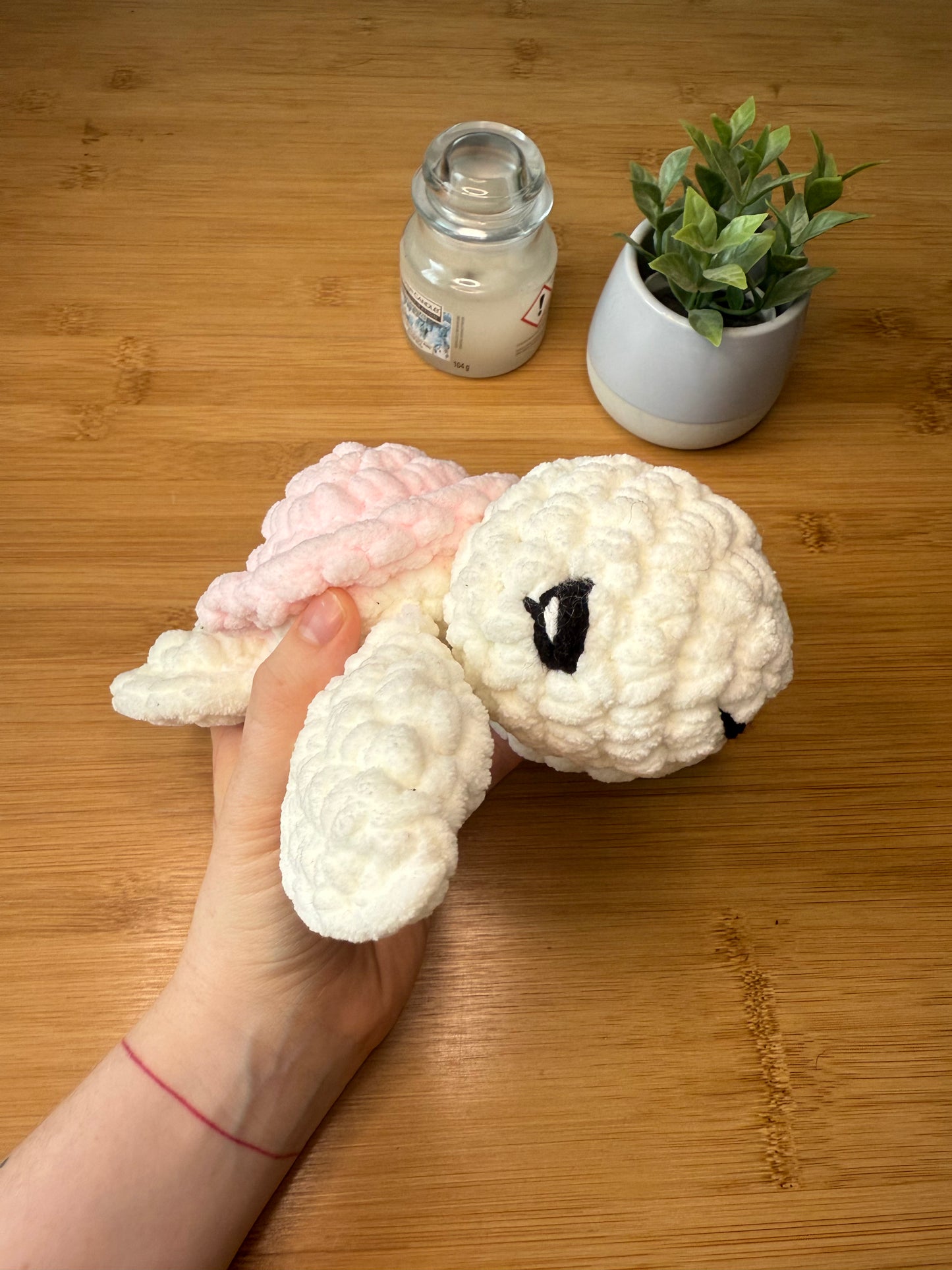 Háčkované zvířátka různé druhy (kočka, želva, medvěd, zajíc)