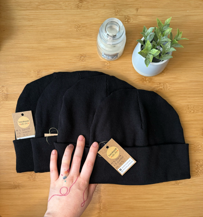 Bavlněná čepice různé barvy