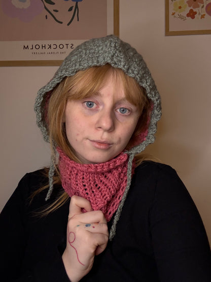 Růžovošedá balaklava