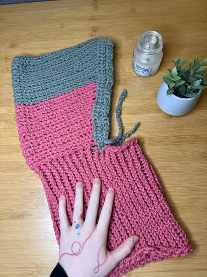 Růžovošedá balaklava